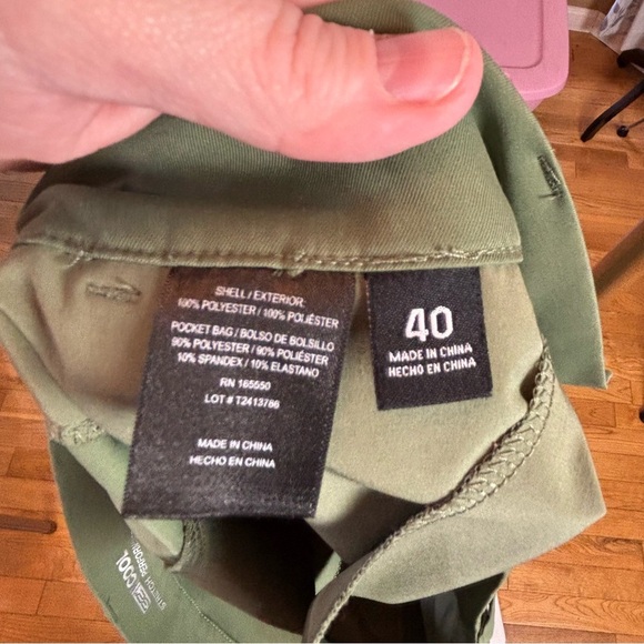 32 Degrees Green Flat Front Shorts Lightweight Casual Wear - Picture 4 of 5